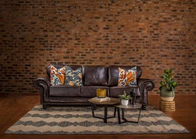 Mondial 4 seater Couch in Fullgrain Leather