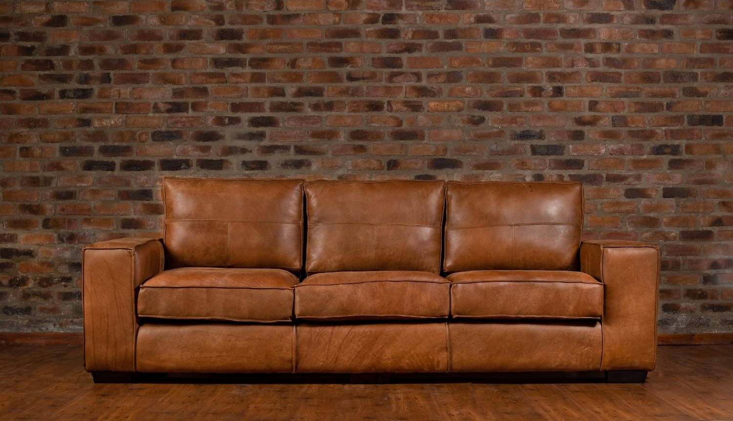 Avanti 4 seater Couch in Fullgrain Leather