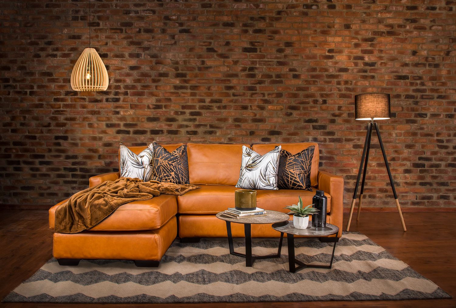 Montclaire Daybed in Fullgrain Leather