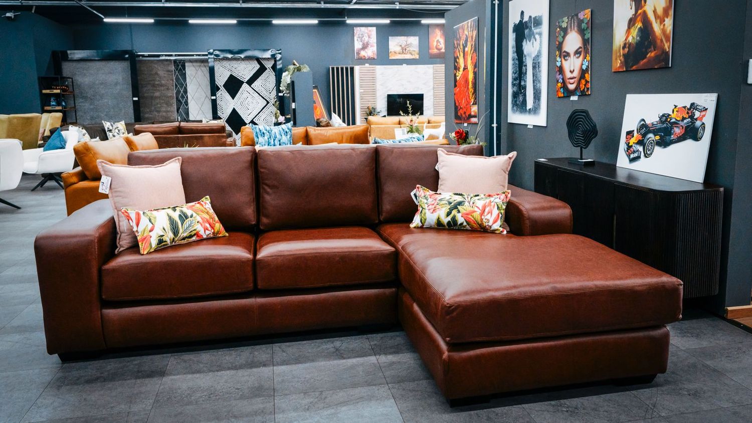 Zimbali Daybed in Full Genuine Leather