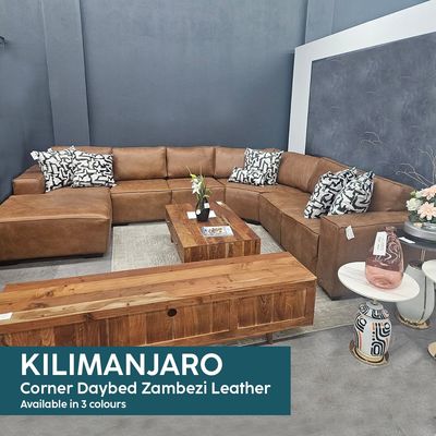Kilimanjaro Corner with Daybed in Full Genuine Leather