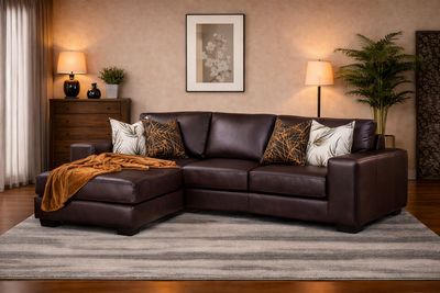 Valour Daybed in Fullgrain Leather