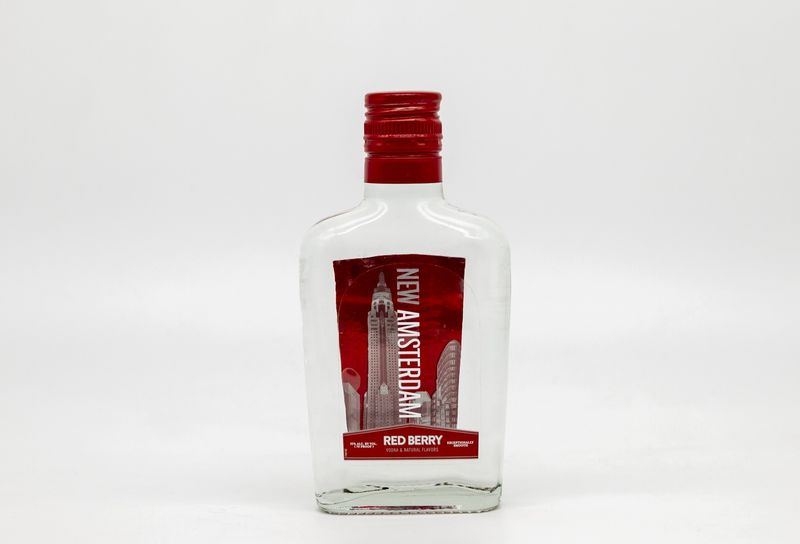 New Amsterdam Red Berry Vodka 200ml
