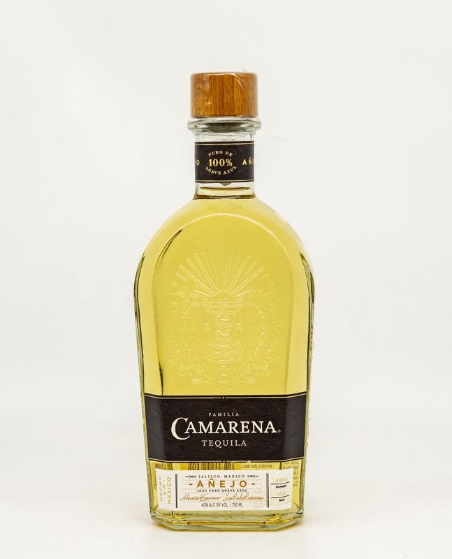 Familia Camarena Añejo 750ml