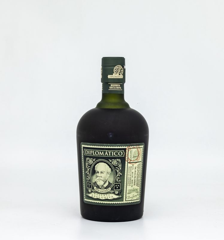 Diplomático Reserva Exclusiva 750ml