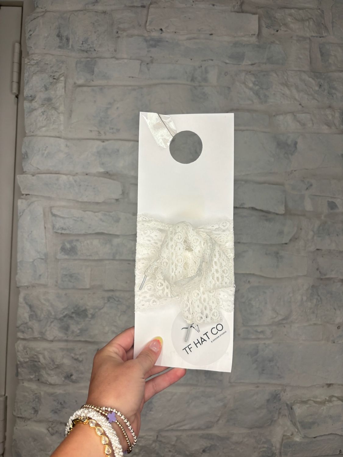 Shoelaces, Color: White Lace