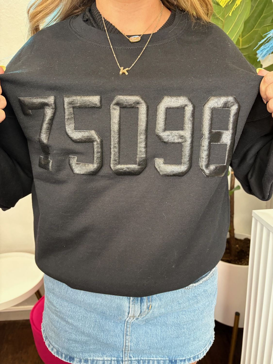 75098 Sweatshirts, Color: Black, Size: Small