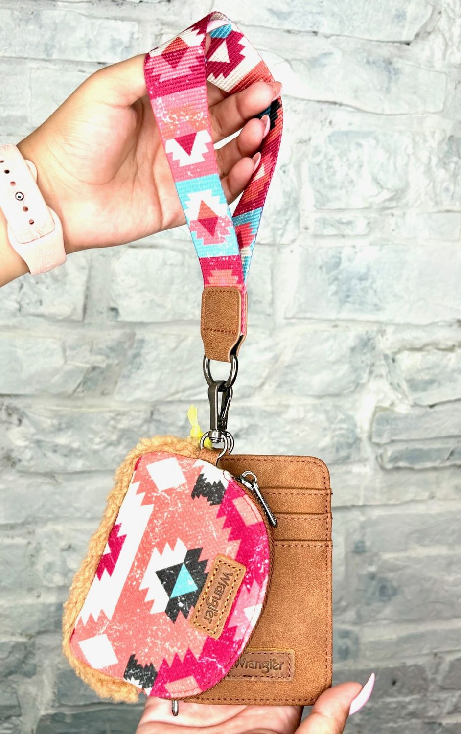 Wrangler Wrislet, Color: coral