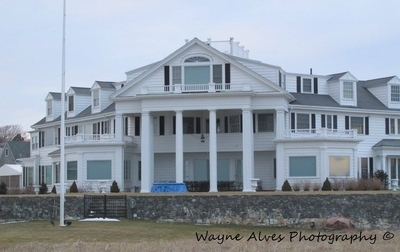 SUMMER WHITE HOUSE