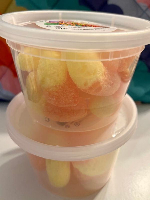Peach Puffs