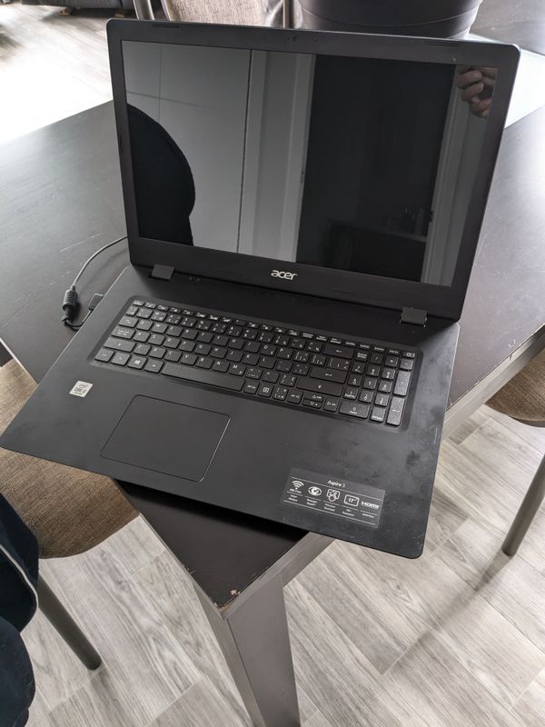 Ordinateur portable Aspire 3 A317-52