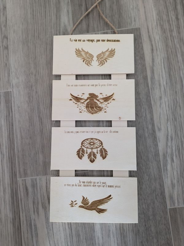 Lamelle de bois Avec Dessin et texte