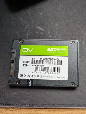 SSD OV Sata 3 - 128GB, Haute Vitesse 550 MB/s en Lecture &amp; 500 MB/s en Écriture