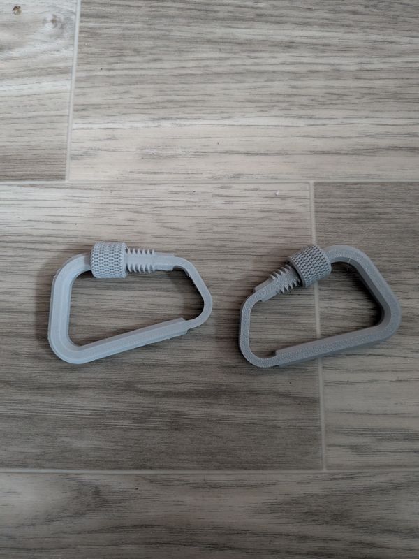 Mousqueton avec verrouillage fileté