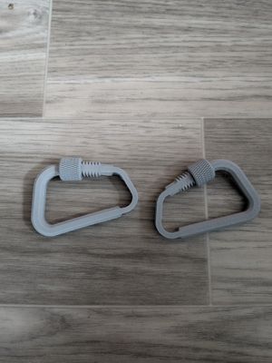 Mousqueton avec verrouillage fileté