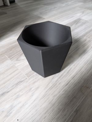Jardinière hexagonale effilée - 410cm