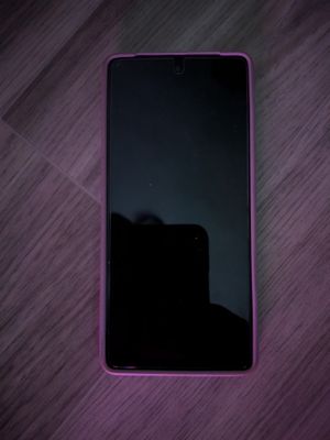 Pixel 7 avec étui 128 GIG