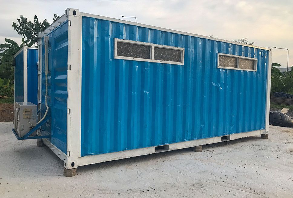 Container