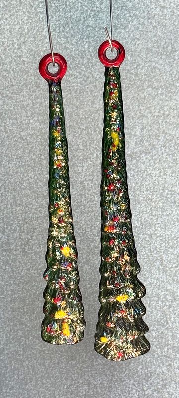 LF266 Thin Tree Ornaments (2)