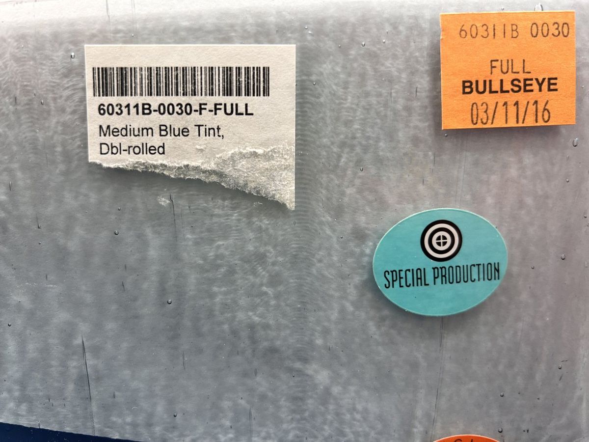 Medium Blue Tint