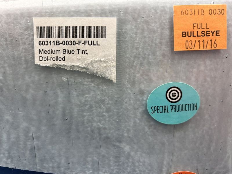 Medium Blue Tint