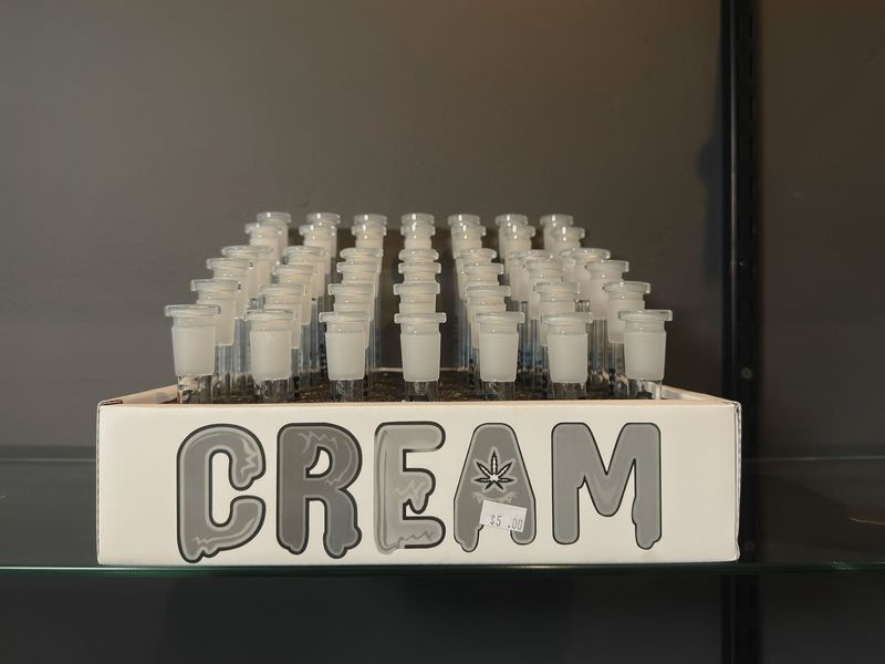 Cream Downstems