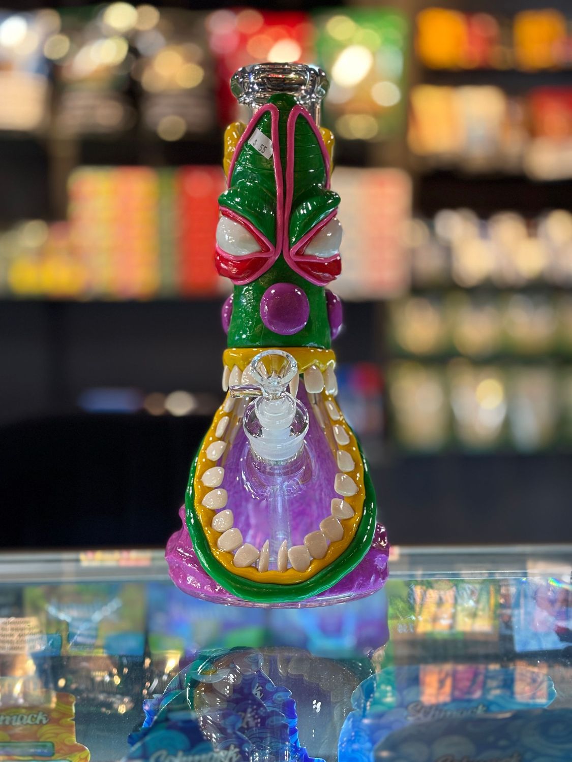 Tiki Scream Bong