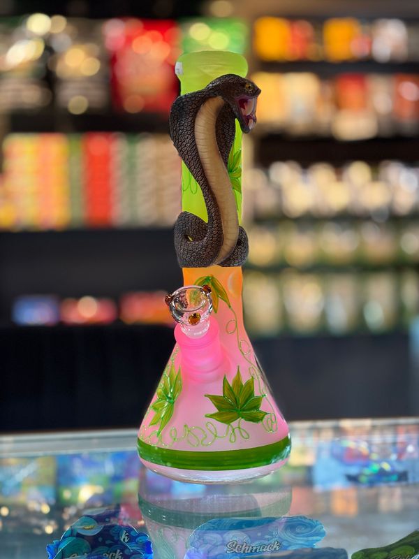 Cobra Kai Bong