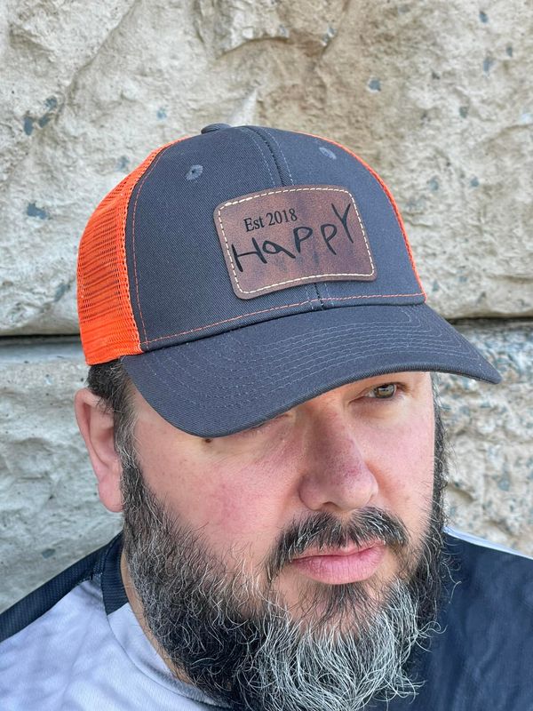 Curved beak/flat beak hats