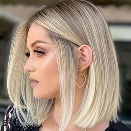 ​16 Inch Chic Blonde Bob Wig