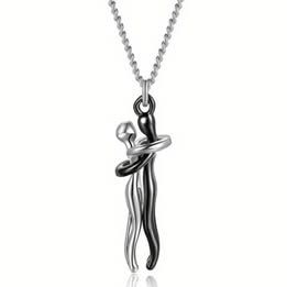 Embrace necklace
