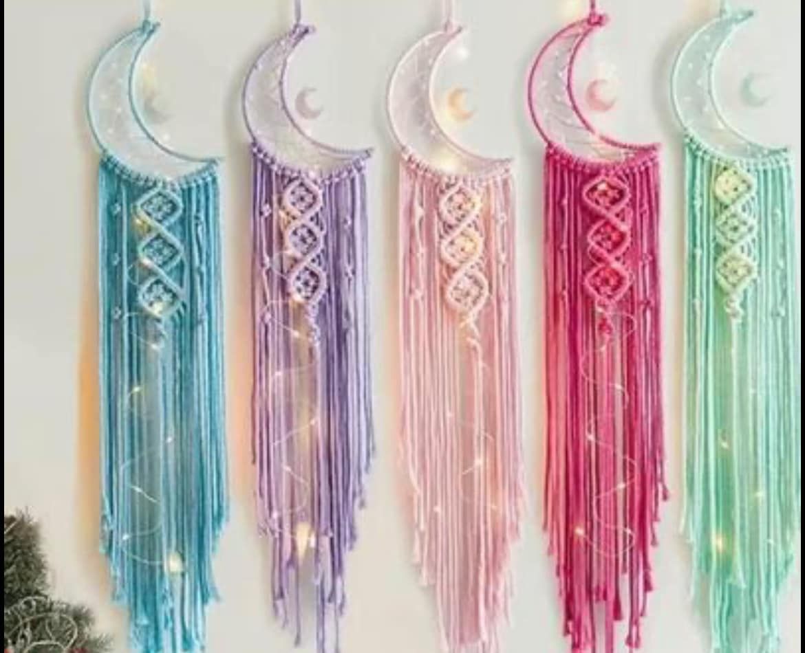 Macrame moon or star (with fairy lights)