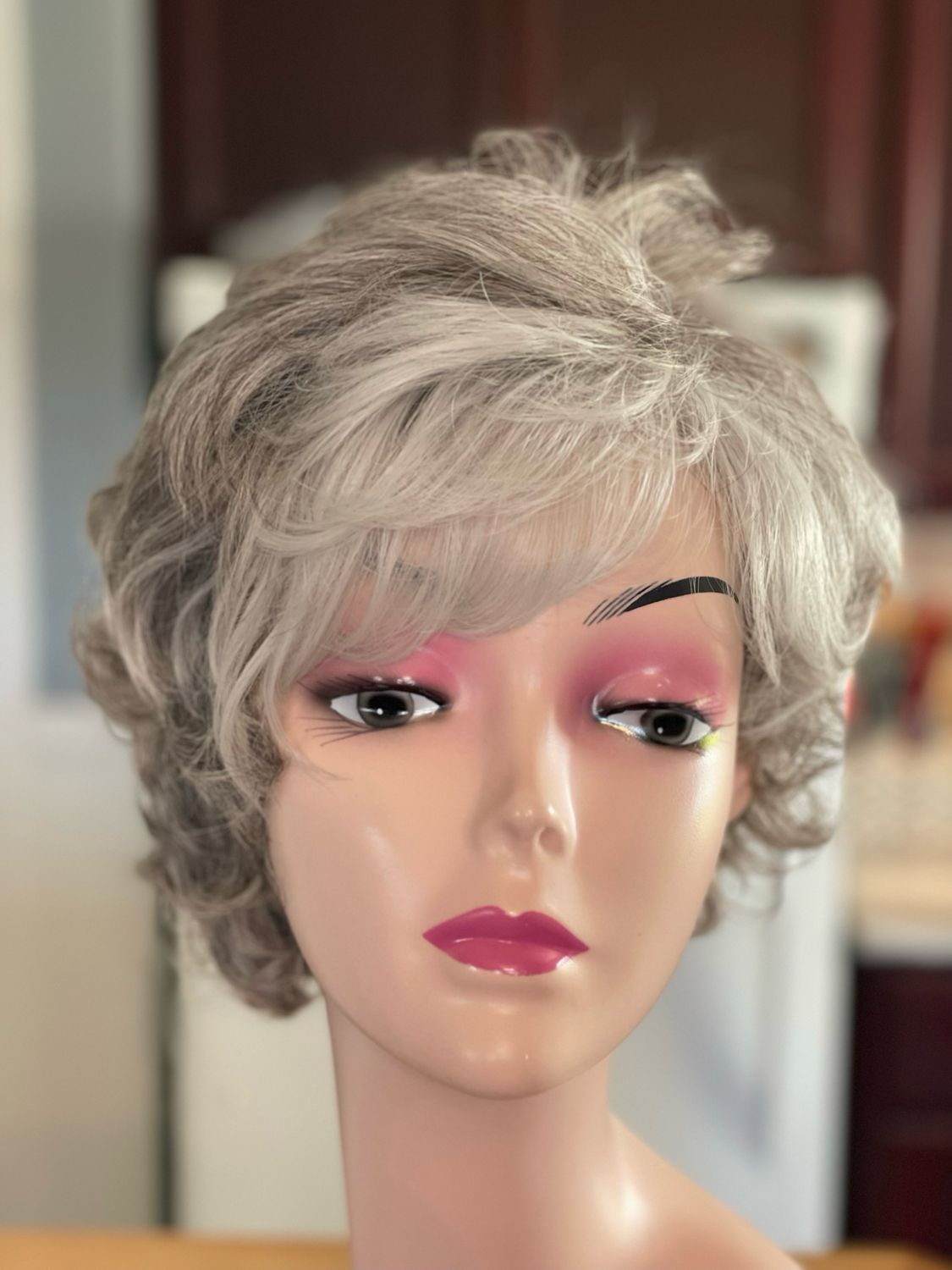 Beautiful Full Grey/white Front