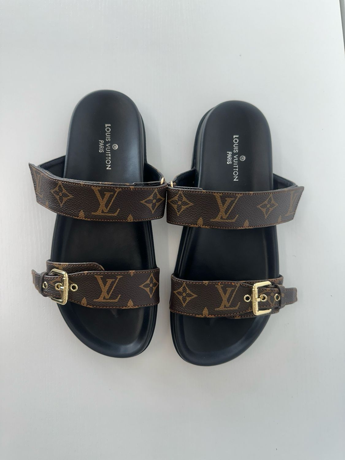VL sandals