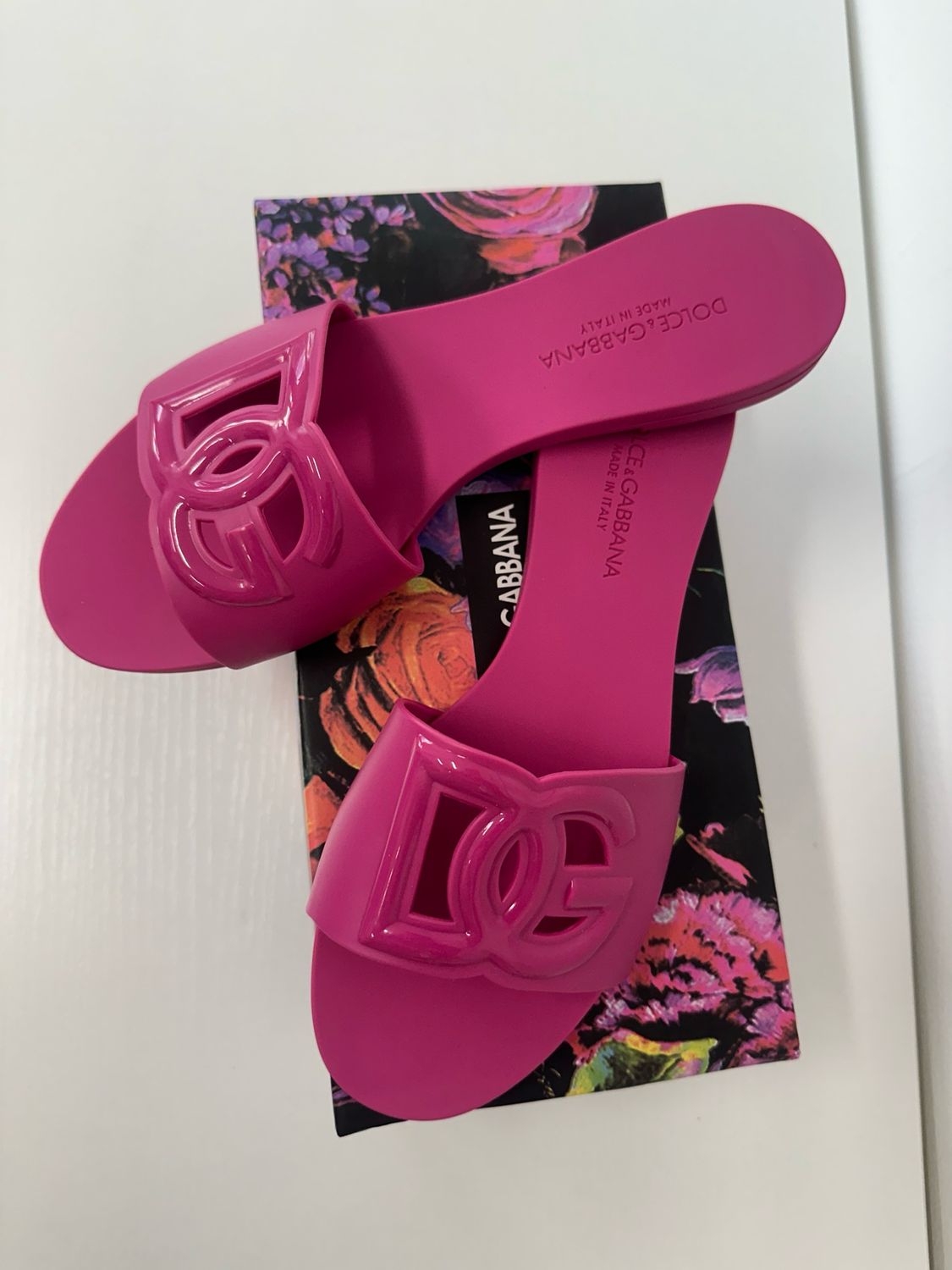 Sandals GD 01