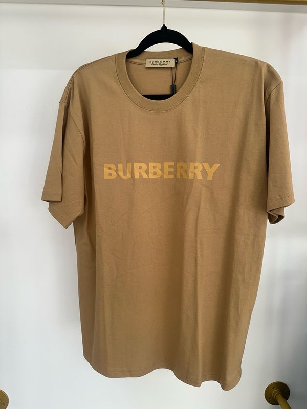 BR T-shirt