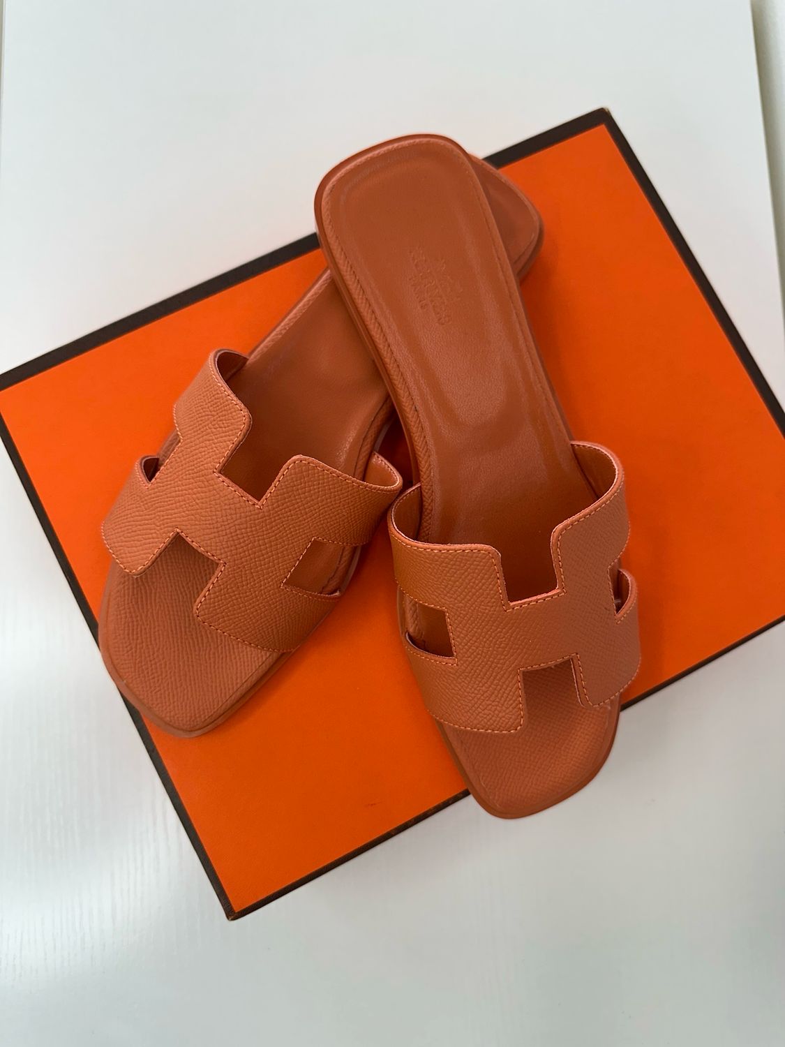 HM sandals