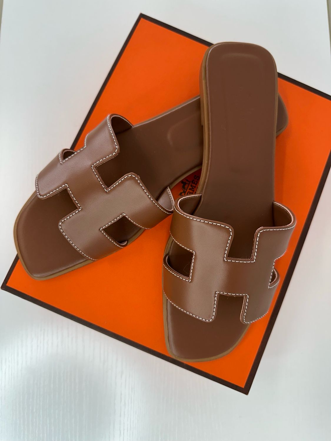 HM sandals