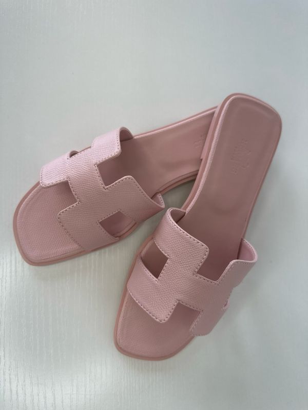 Sandals H