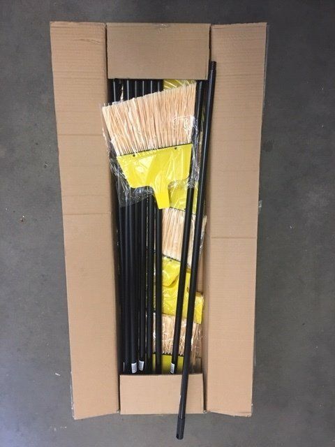 BROOM ANGLE (FLAGGED)-EA