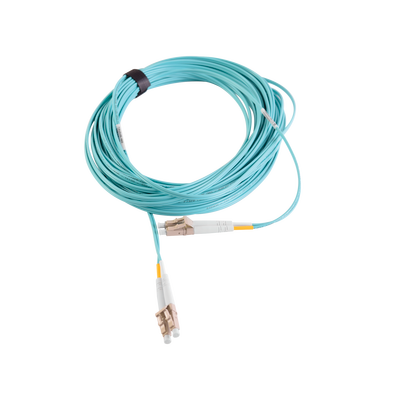 Jumper de Fibra Óptica Multimodo 50/125 XGLO OM3, LC-LC Duplex, OFNR, Color Aqua, 15 Metros
