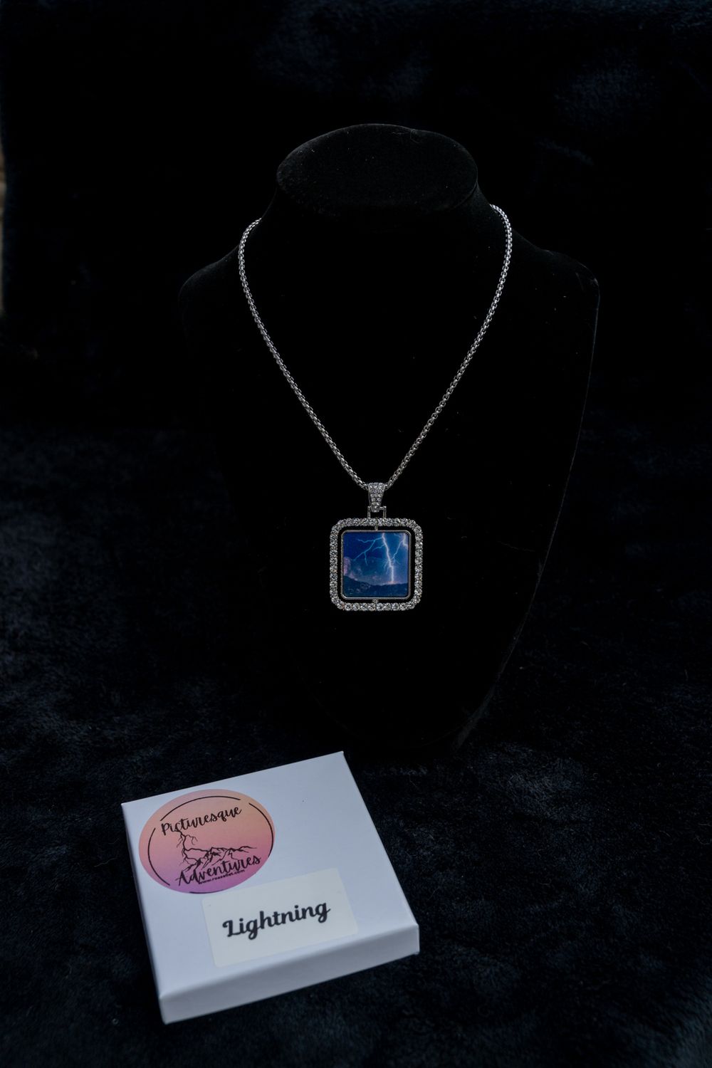Double-Sided Necklace: Lightning