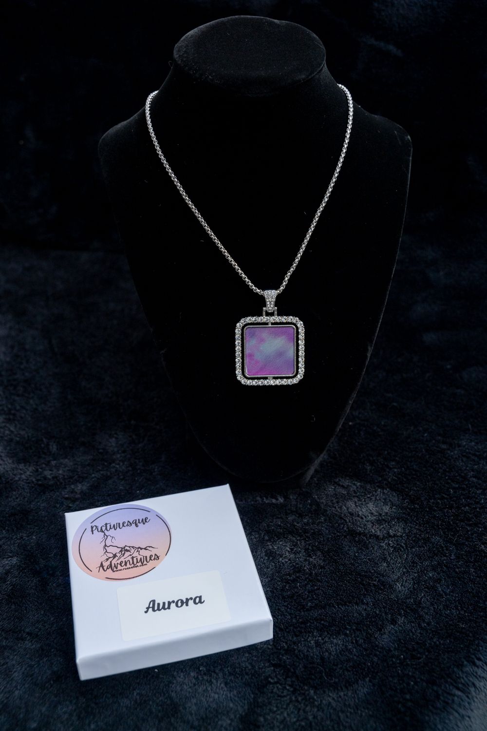 Double-Sided Necklace: Aurora