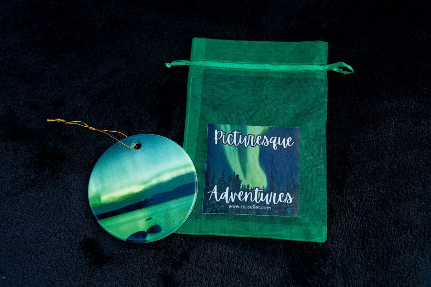 Ornament: Aurora Reflection