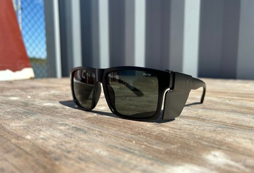 ELITE Delta Black Polarized