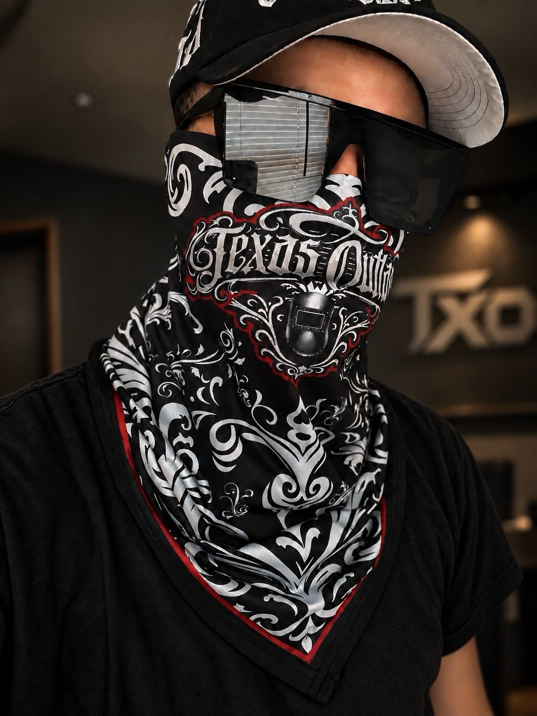 OUTLAW MASK 01