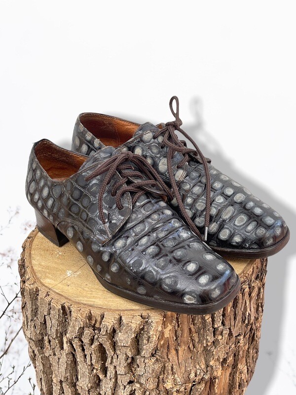 *NEW* Zapatos de piel textura cocodrilo T36/37
