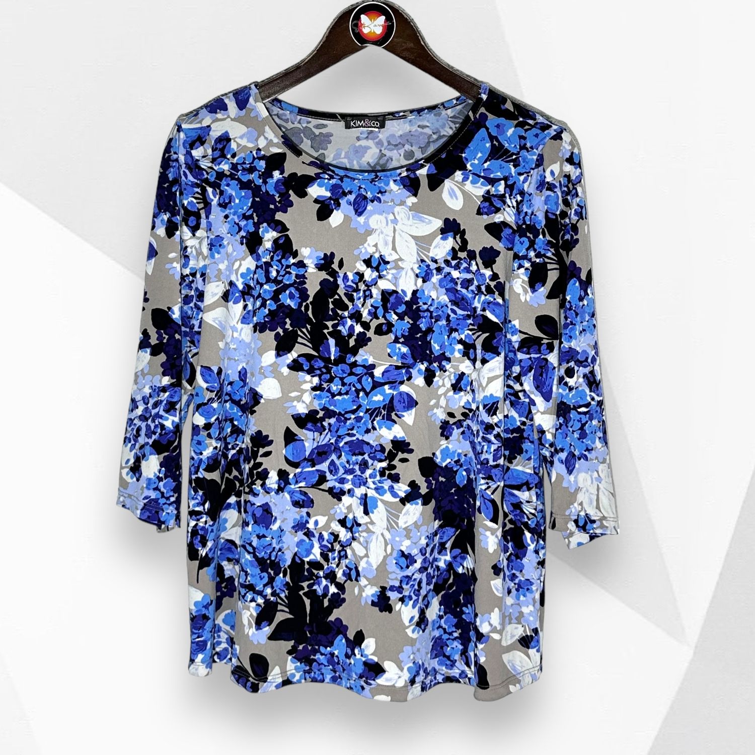 Blusa de media manga estampado flores Talla L
