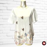 **SALES** Blusa de manga corta estampado mariposas Talla S