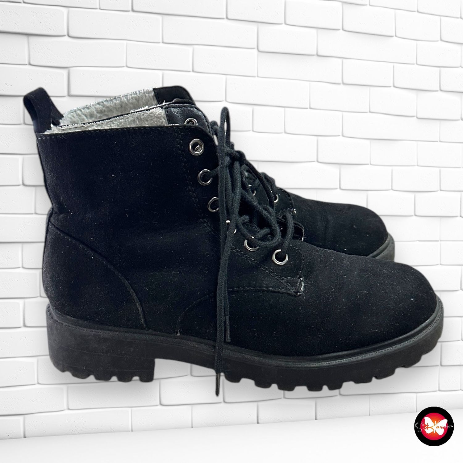 Botines militares DIVIDED T36